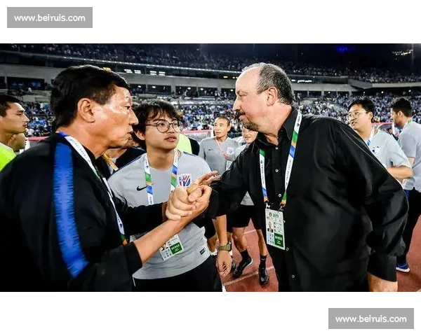 王飞憾平:补时进球被吹 辜负球迷远征 王飞憾平:补时进球被吹 辜负球迷远征