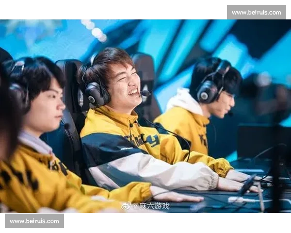 LPL季后赛：当年轻气盛遇上老谋深算，胜负悬念迭起！